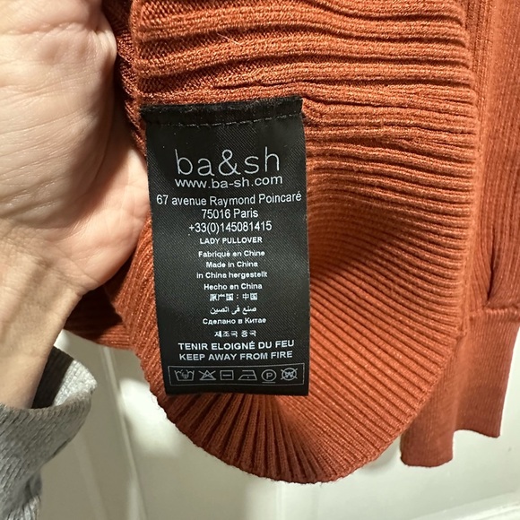 ba&sh Rust Orange V-Neck Sweater with Lace-Up Detail size Small - Picture 4 of 5